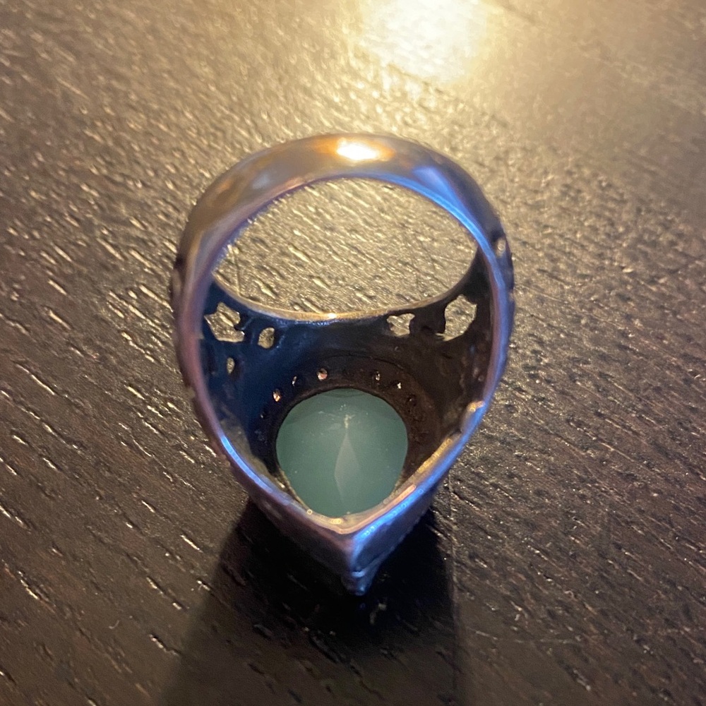 Bora Ring Size 8 Chalcedony - Picture 4 of 7